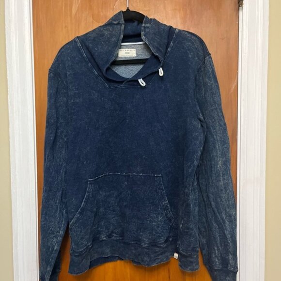 Sol Angeles  Blue Hooded Sweatshirt.        L4 - Picture 3 of 7